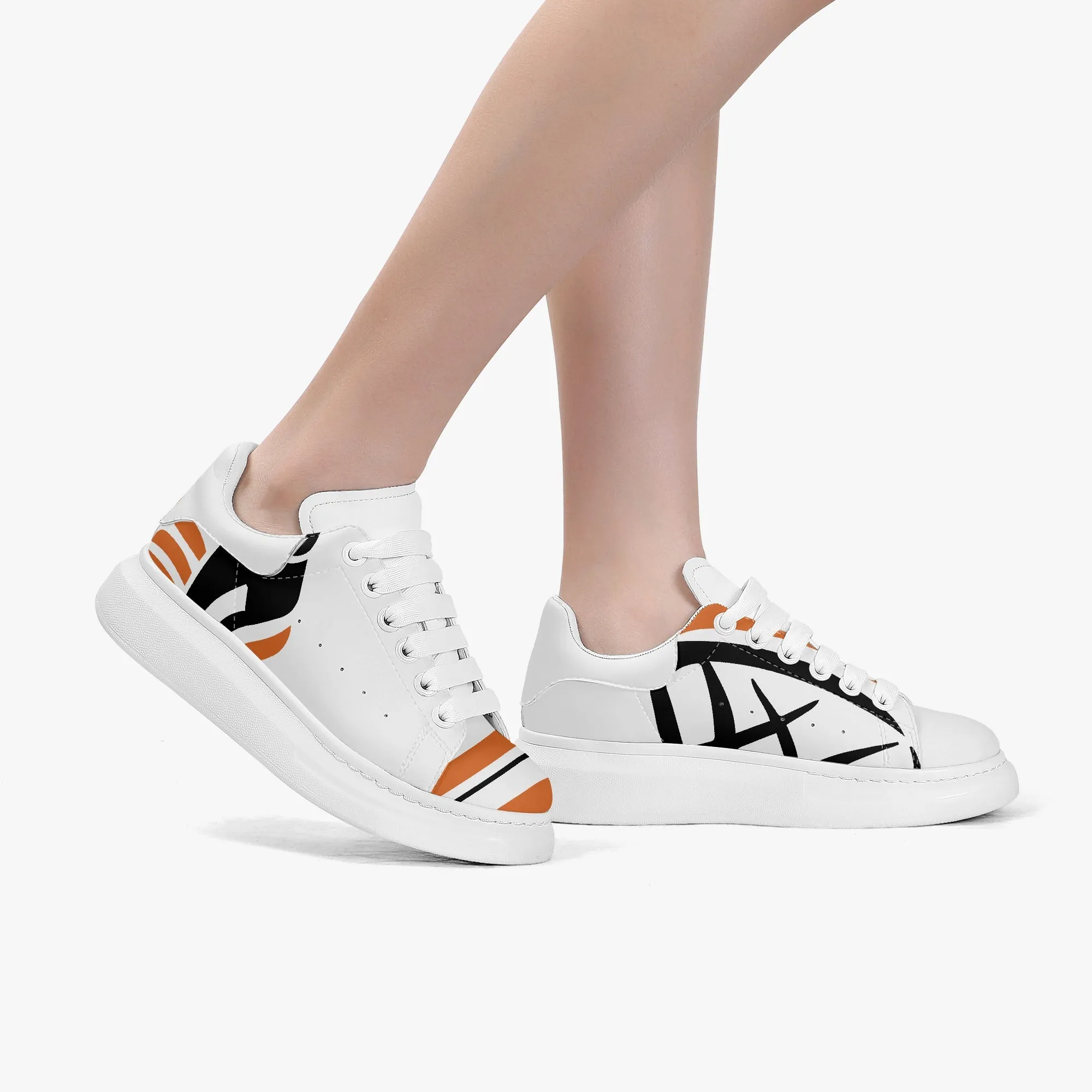 274. Lifestyle Low-Top Leather Sneakers