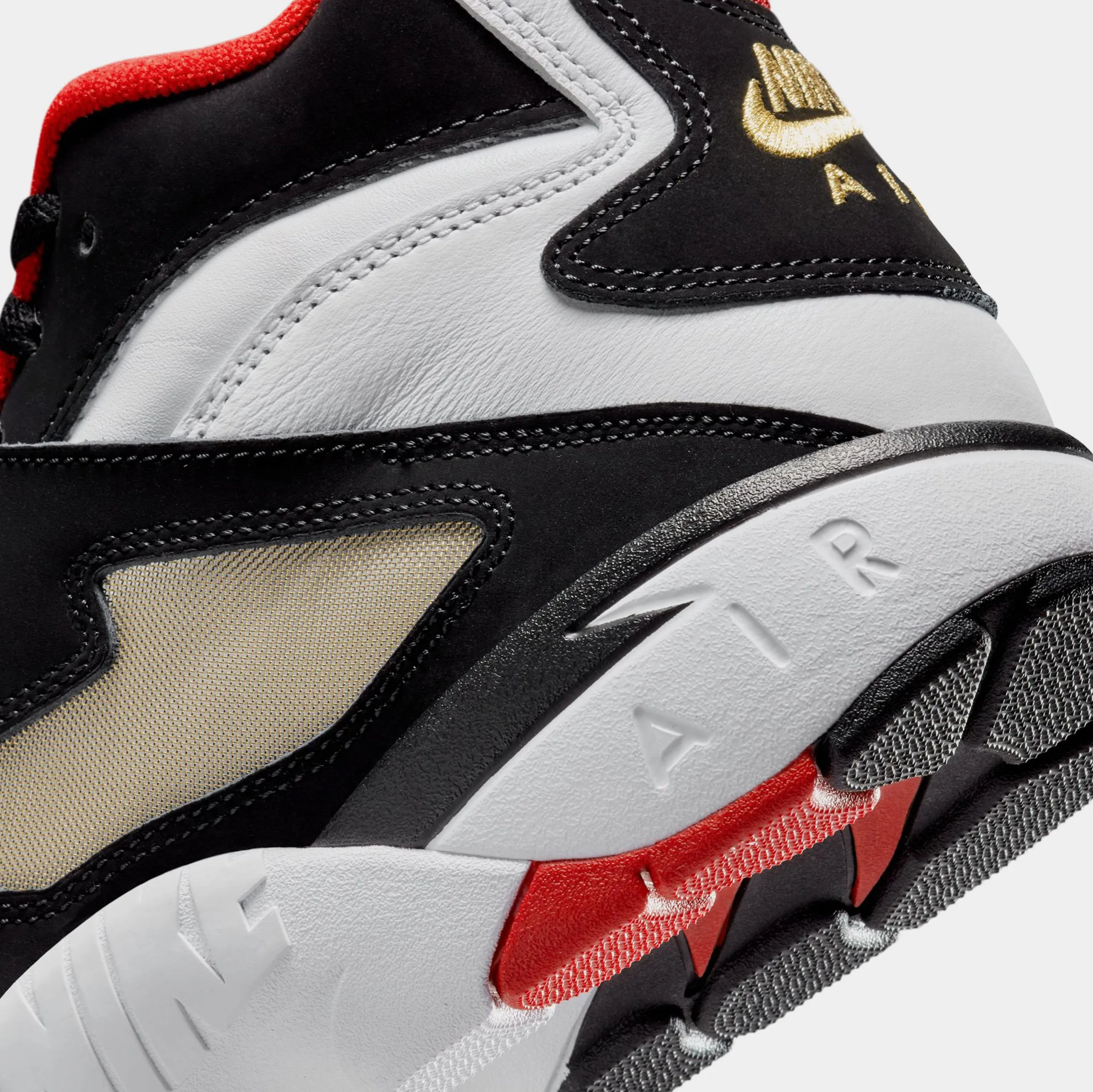 Air Diamond Turf Mens Basketball Shoes (White/Fire Red/Black/Gold)