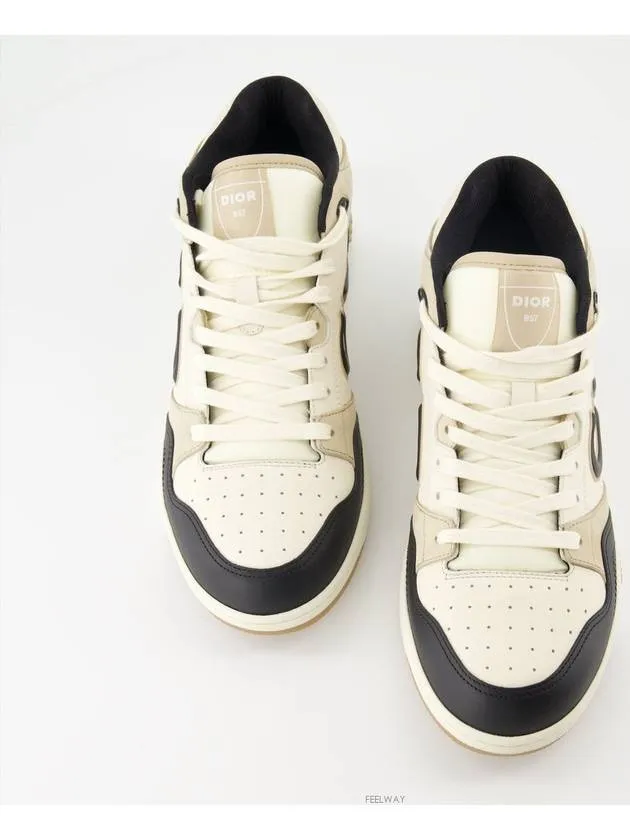 B57 Low Top Sneakers