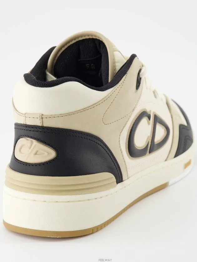 B57 Low Top Sneakers