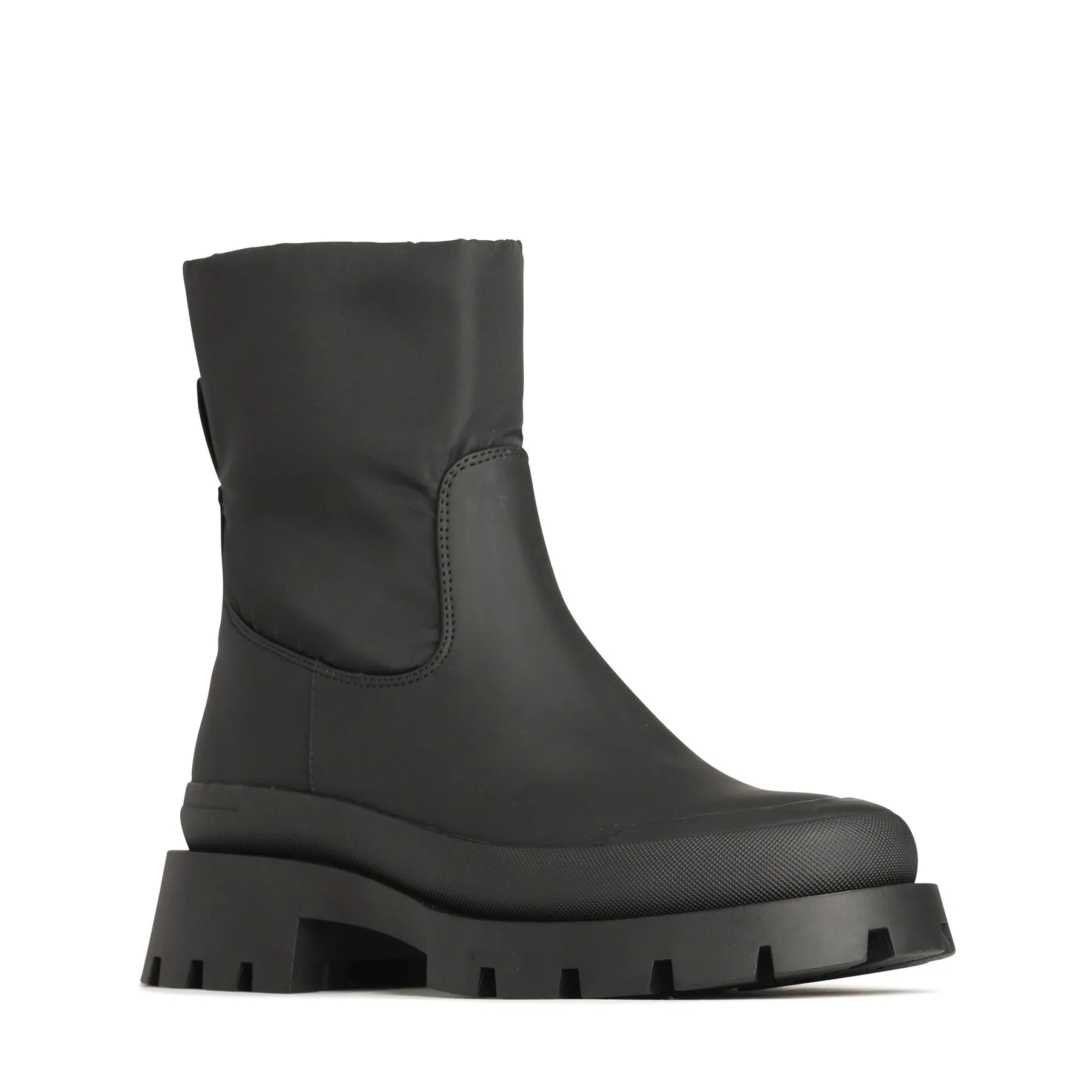 BAY LEATHER ANKLE BOOTS