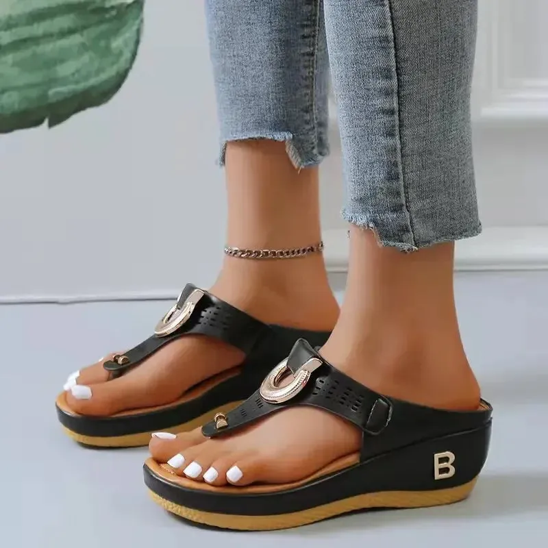 Minimalist and breathable orthopedic Wedge